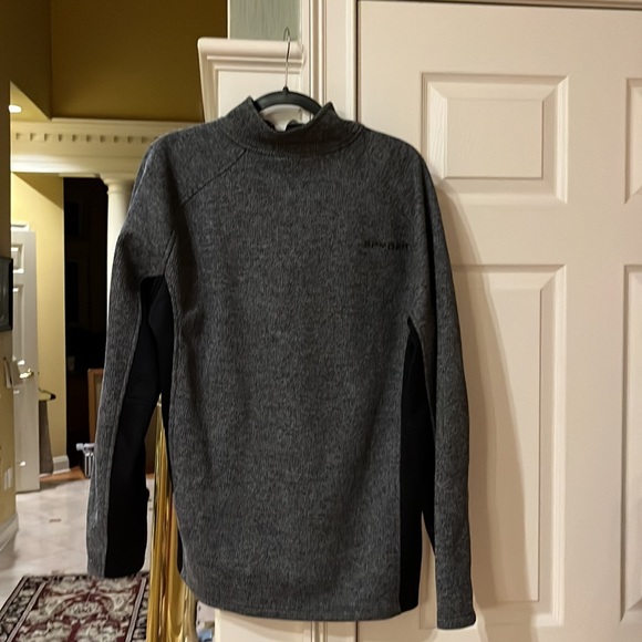 SPYDER Outbound sweater . 1/4 zip, XL excellent condition , like new . - Picture 5 of 7